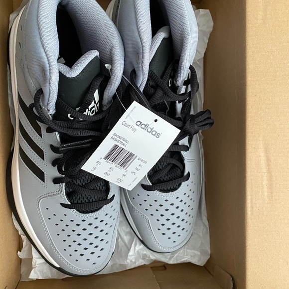 ADIDAS COURT FURY MEN’S 10.5 BRAND NEW IN BOX WITH TAGS NEVER WORN - Picture 5 of 5